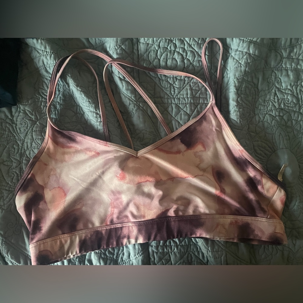 Women sport bra